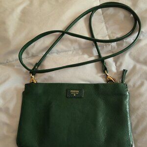 Green leather Fossil crossbody small purse